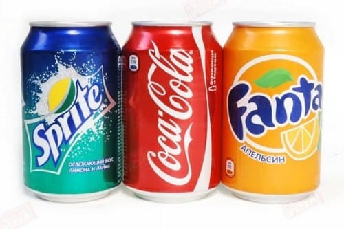 Cola Soft Drinks _Carbonated Drinks_Soft Drinks